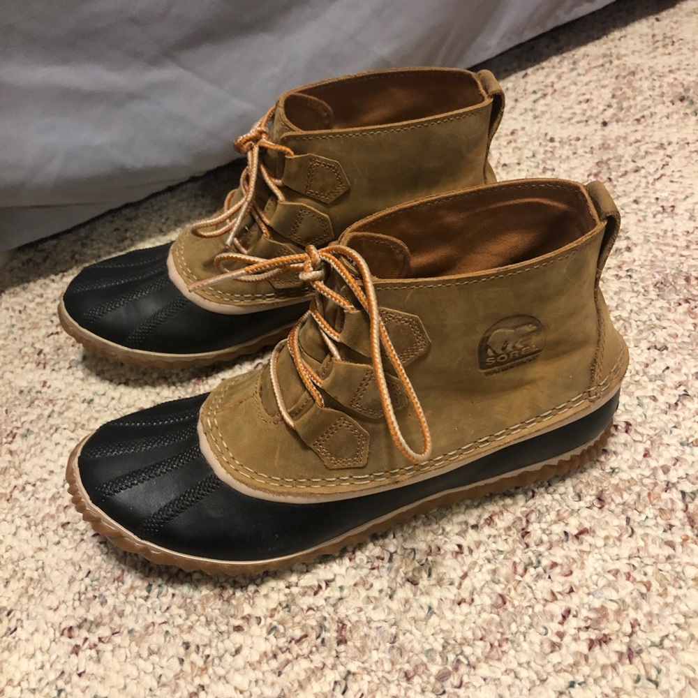 Sorel Duck Boots - used 9.5